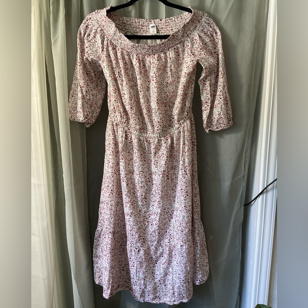 Old navy Floral Pink Dress size small quarter sleeve